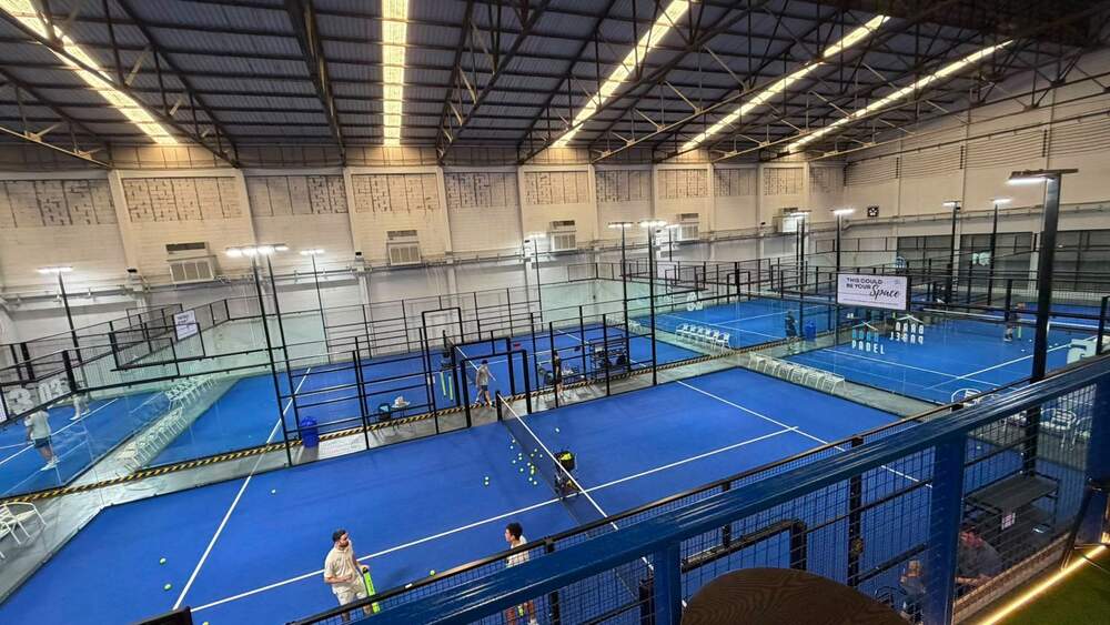 Baan Padel indoor padel courts